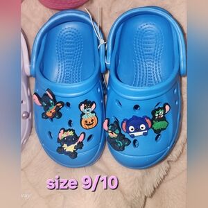 Kids Blue Clogs with STICH NEW